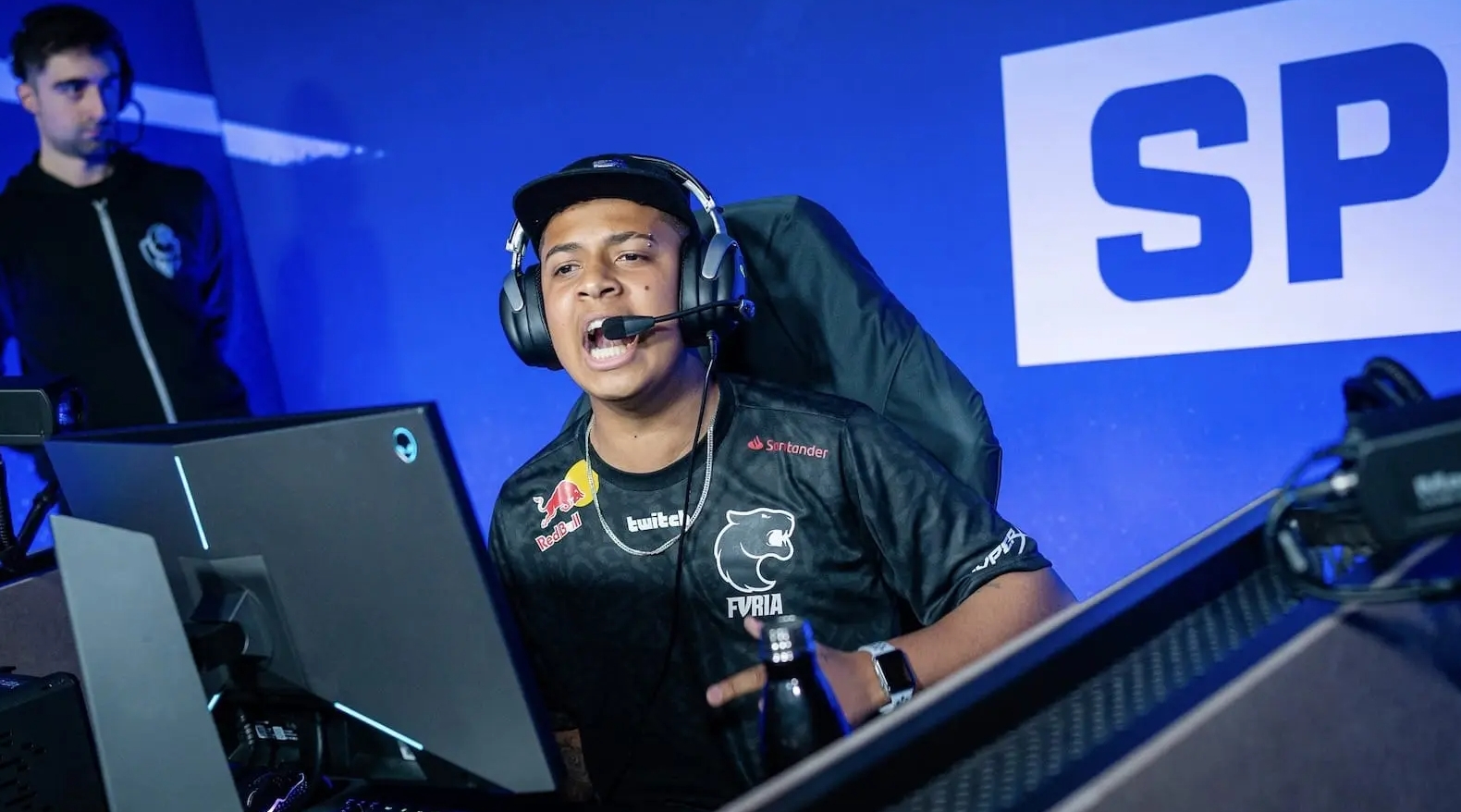 也完成了完 也完成了完