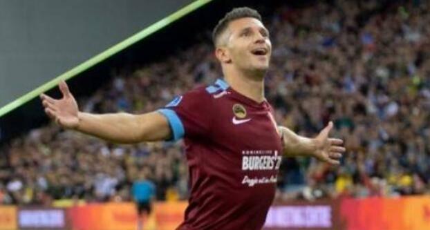 凌晨的比赛 凌晨的比赛