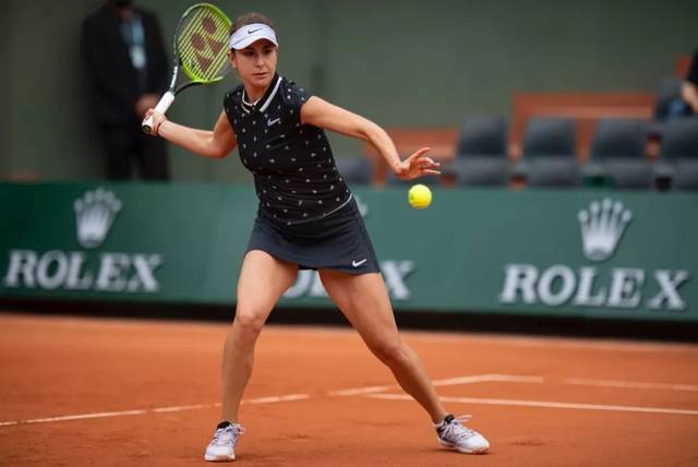 全国春季游泳锦标赛：覃海洋、余依婷夺冠.